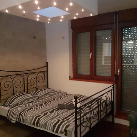 Apartment Apartman Bella 2 *